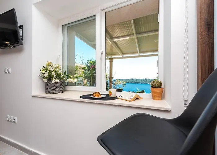 Sea View Apartments Oasis & Zen *