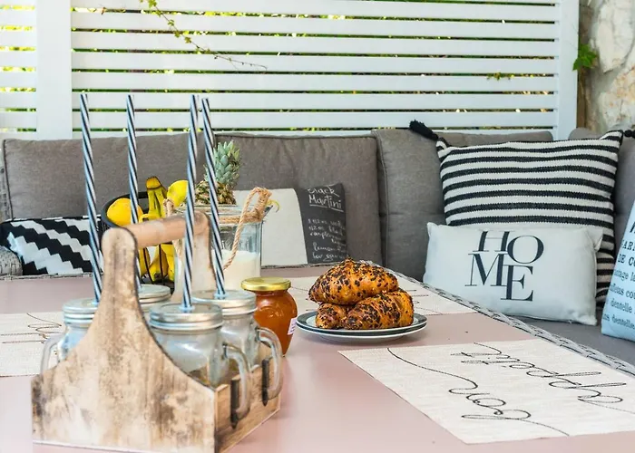 Sea View Apartments Oasis & Zen Апартаменты